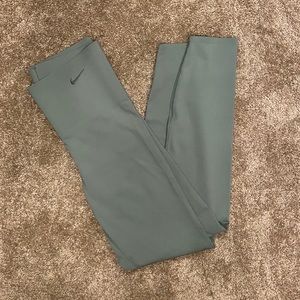 Nike Luxe Leggings